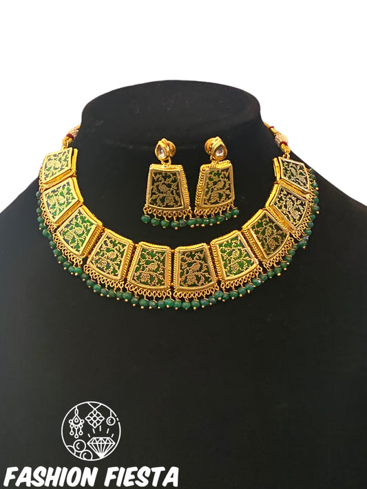 Theva Set (Necklace with Earrings)